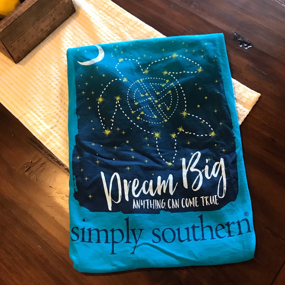 Simply Southern Dream Big turtle shirt. Sz L